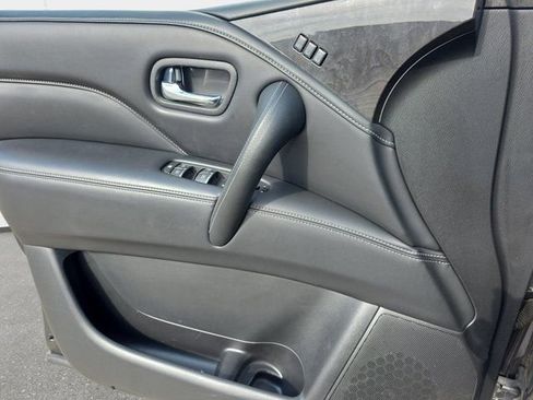 Certified 2024 INFINITI QX80 Luxe image 26