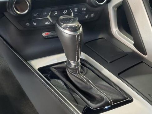 Used 2019 Chevrolet Corvette Z06 RWD image 26