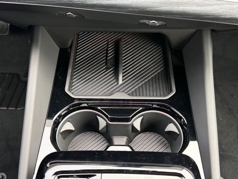 New 2026 BMW 530i xDrive w/ M Sport Package image 20