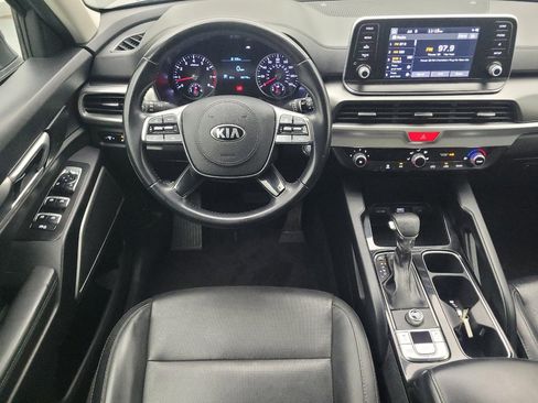 Used 2020 Kia Telluride LX FWD image 22