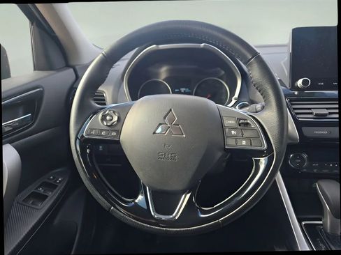 Used 2024 Mitsubishi Eclipse Cross SEL image 14