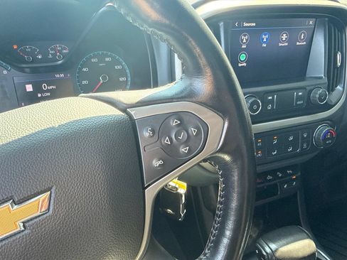 Used 2021 Chevrolet Colorado Z71 w/ Z71 Midnight Edition AWD/4WD image 31