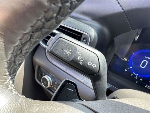 Used 2020 Ford Explorer Platinum w/ Premium Technology Package AWD/4WD image 15