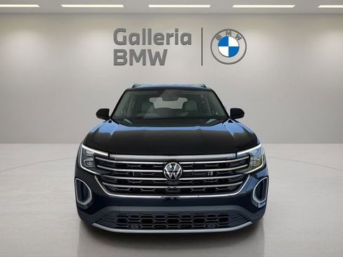 Used 2024 Volkswagen Atlas SE FWD image 3