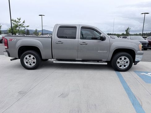 Used 2013 GMC Sierra 1500 SLT w/ SLT Convenience Package AWD/4WD image 5