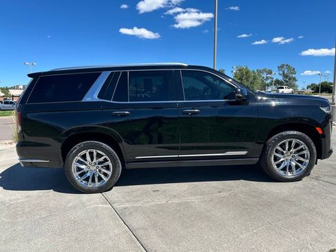 Used 2021 Cadillac Escalade Premium Luxury w/ Driver Assist Tech Package AWD/4WD image 9