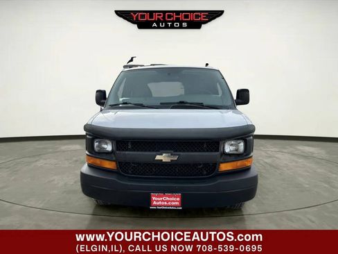 Used 2016 Chevrolet Express 2500 RWD image 8