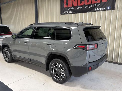 New 2026 Jeep Cherokee Limited image 3