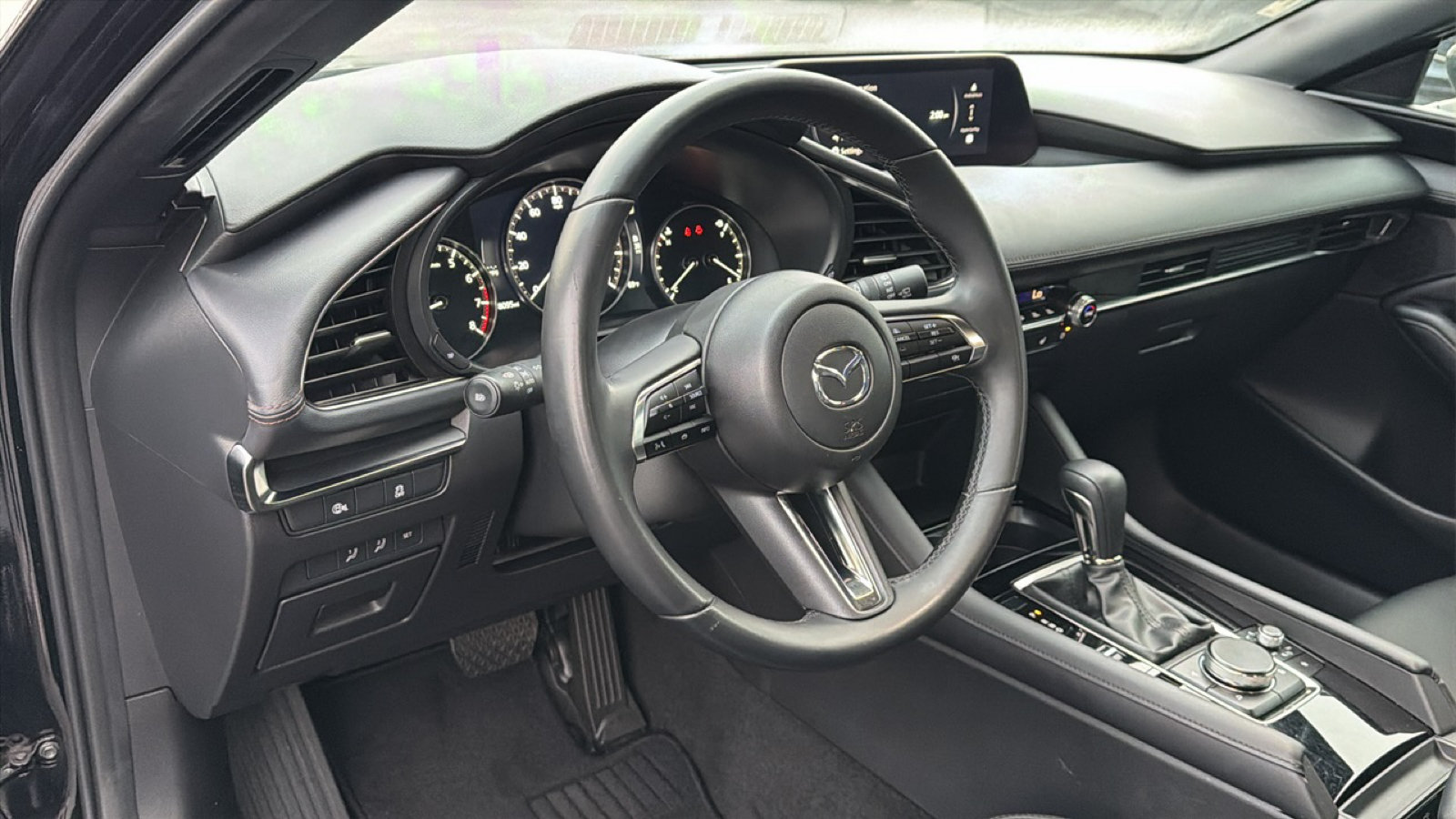 Used 2025 MAZDA MAZDA3 s FWD image 16