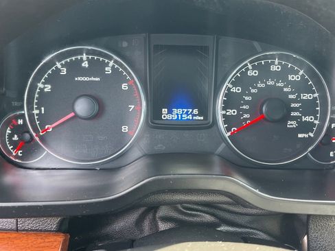 Used 2013 Subaru Outback 2.5i Limited w/ Moonroof Pkg image 14