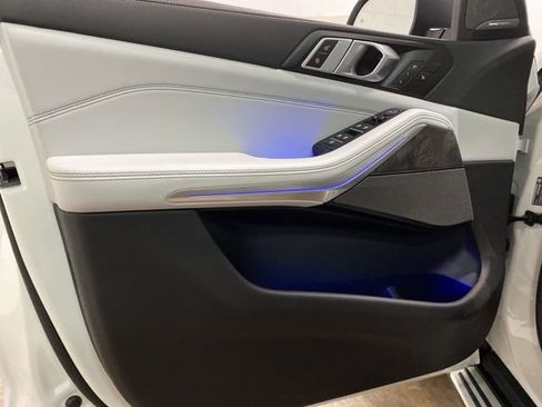 Used 2026 BMW X5 xDrive40i image 17