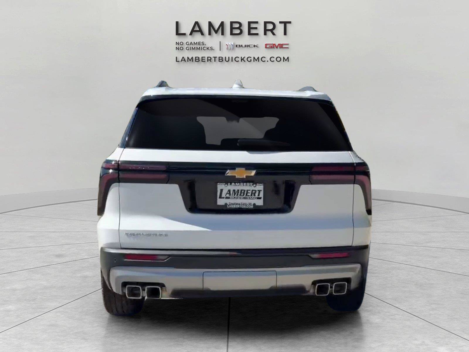 Used 2026 Chevrolet Traverse LT w/ Driver Confidence Package FWD image 4