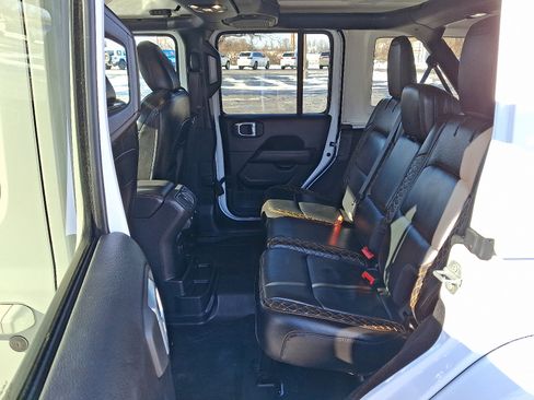 Certified 2021 Jeep Wrangler Unlimited Sahara image 10