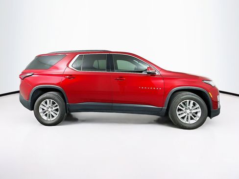 Used 2023 Chevrolet Traverse LT image 10