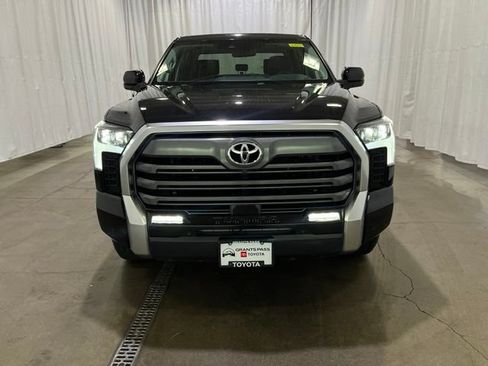 Used 2022 Toyota Tundra Limited AWD/4WD image 9