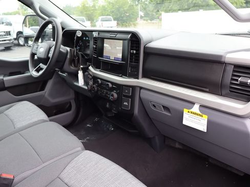 New 2026 Ford F350 XLT w/ FX4 Off-Road Package AWD/4WD image 34
