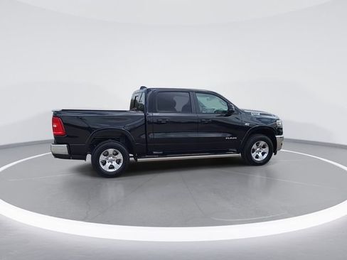 New 2026 RAM 1500 4x4 Crew Cab image 8
