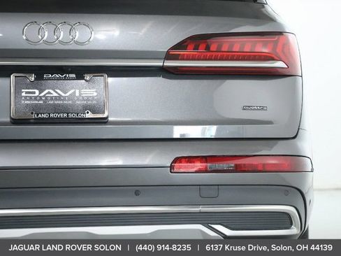 Used 2020 Audi Q7 2.0T Premium Plus AWD/4WD image 47
