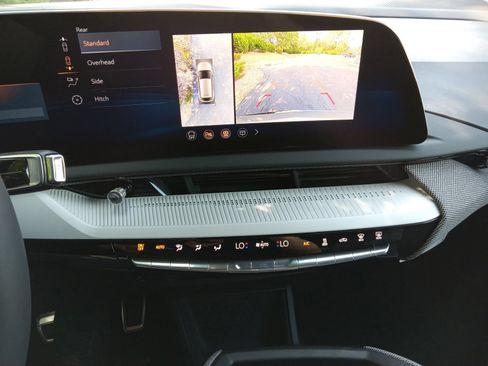 New 2027 Cadillac Optiq Sport w/ LPO, ONYX Package AWD/4WD image 18