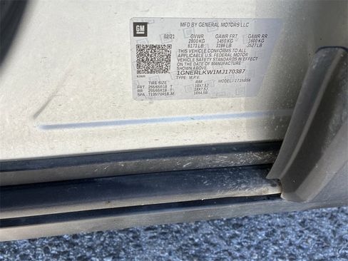 Used 2021 Chevrolet Traverse LS image 41