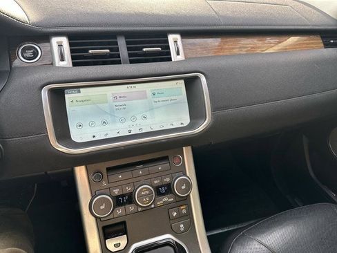 Used 2017 Land Rover Range Rover Evoque HSE image 17