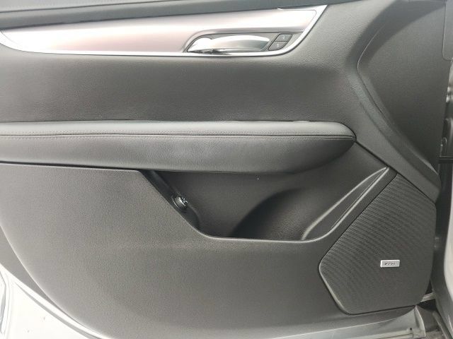 Used 2024 Cadillac XT5 Luxury FWD image 39