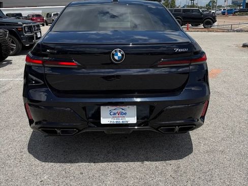 Used 2023 BMW 760i xDrive AWD/4WD image 6