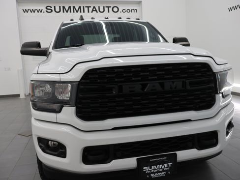 Used 2022 RAM 2500 Big Horn w/ Night Edition AWD/4WD image 21