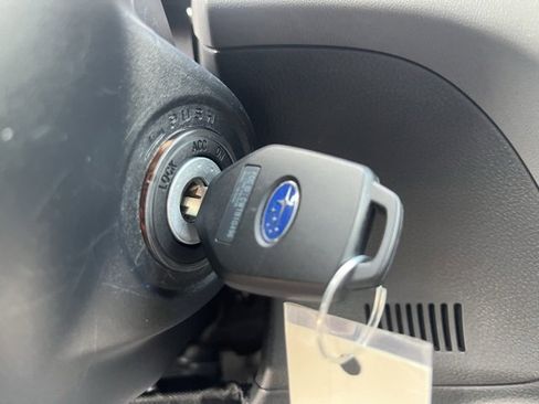 Used 2025 Subaru Crosstrek 2.0i image 22