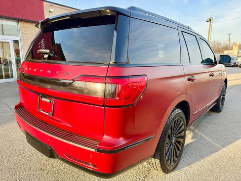 Used 2018 Lincoln Navigator Reserve w/ Technology Package image 10