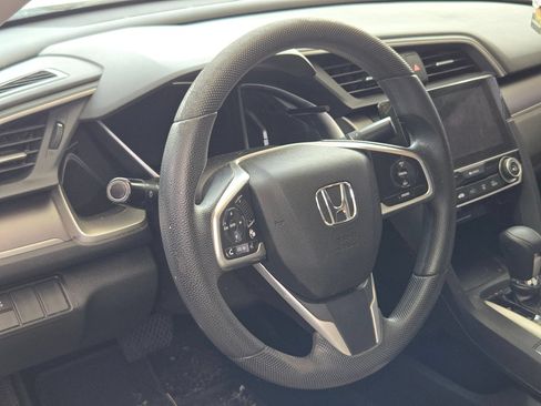 Used 2017 Honda Civic EX image 8