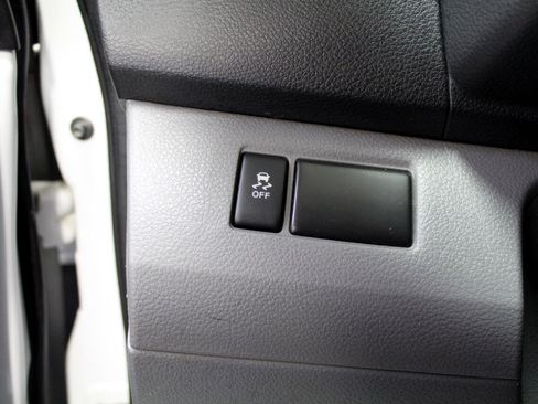 Used 2019 Nissan NV200 S w/ Back Door Glass Package image 10