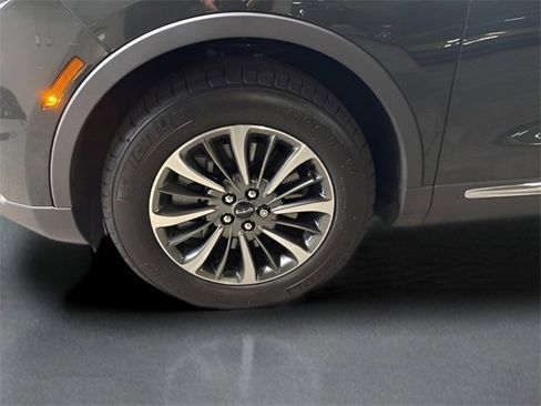 Used 2023 Lincoln Nautilus AWD image 20