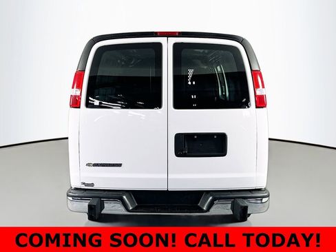 Used 2024 Chevrolet Express 2500 w/ Driver Convenience Package image 6