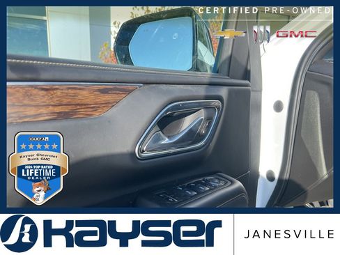 Certified 2021 Chevrolet Suburban Premier w/ Premium Package image 11