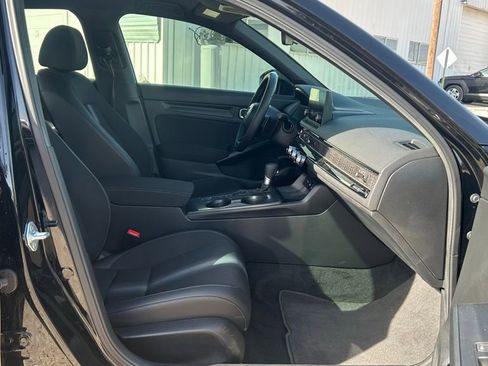 Used 2025 Honda Civic Sport image 21