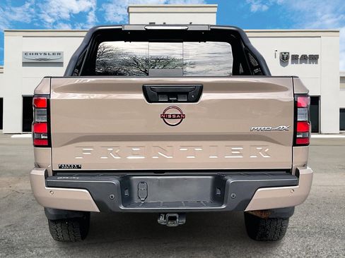 Used 2023 Nissan Frontier PRO-4X w/ Pro-4X Premium Package image 4