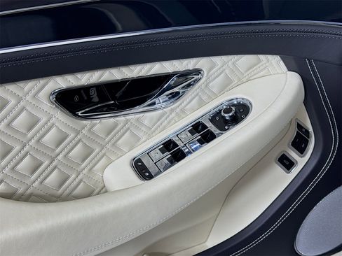 Certified 2023 Bentley Continental GT Azure image 17