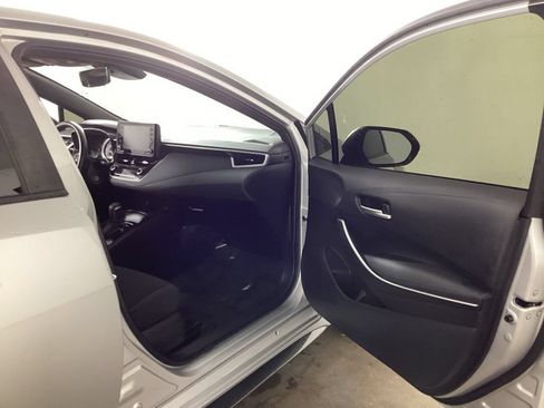 Used 2022 Toyota Corolla SE FWD image 17
