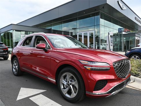 New 2026 Genesis GV70 2.5T Advanced image 3