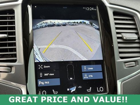 Used 2020 Volvo XC90 T6 Momentum image 25