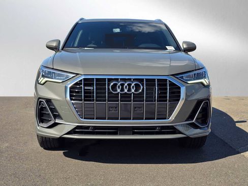 New 2025 Audi Q3 2.0T Premium image 8