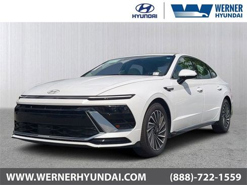 New 2025 Hyundai Sonata SEL image 1