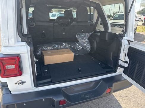 New 2025 Jeep Wrangler Sahara image 9