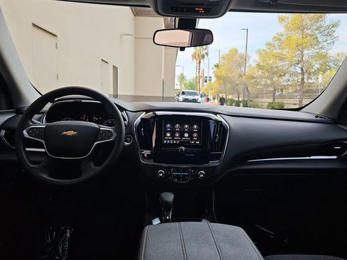 Used 2021 Chevrolet Traverse LS w/ LPO, Cargo Package FWD image 14