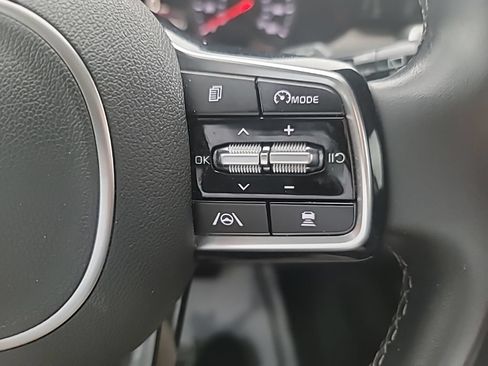Used 2021 Kia Sorento EX w/ Panoramic Sunroof Package AWD/4WD image 20
