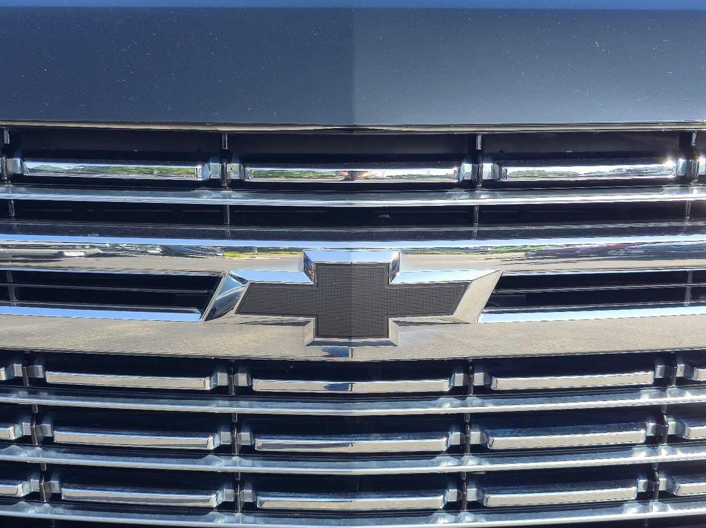 Certified 2023 Chevrolet Suburban Premier w/ Max Trailering Package AWD/4WD image 34