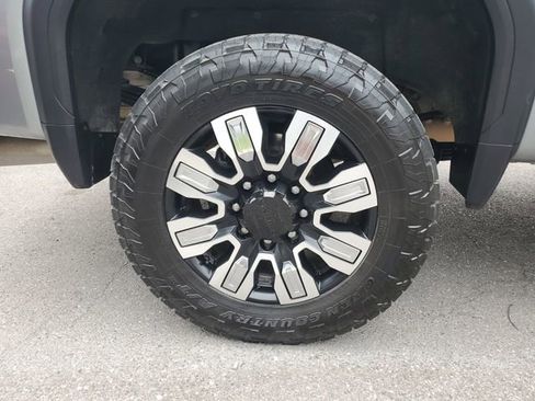 Used 2024 GMC Sierra 3500 Denali w/ Denali Reserve Package AWD/4WD image 5
