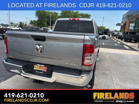 Used 2024 RAM 3500 Tradesman w/ Chrome Appearance Group AWD/4WD image 13