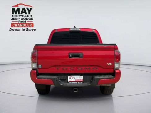 Used 2019 Toyota Tacoma Limited RWD image 6